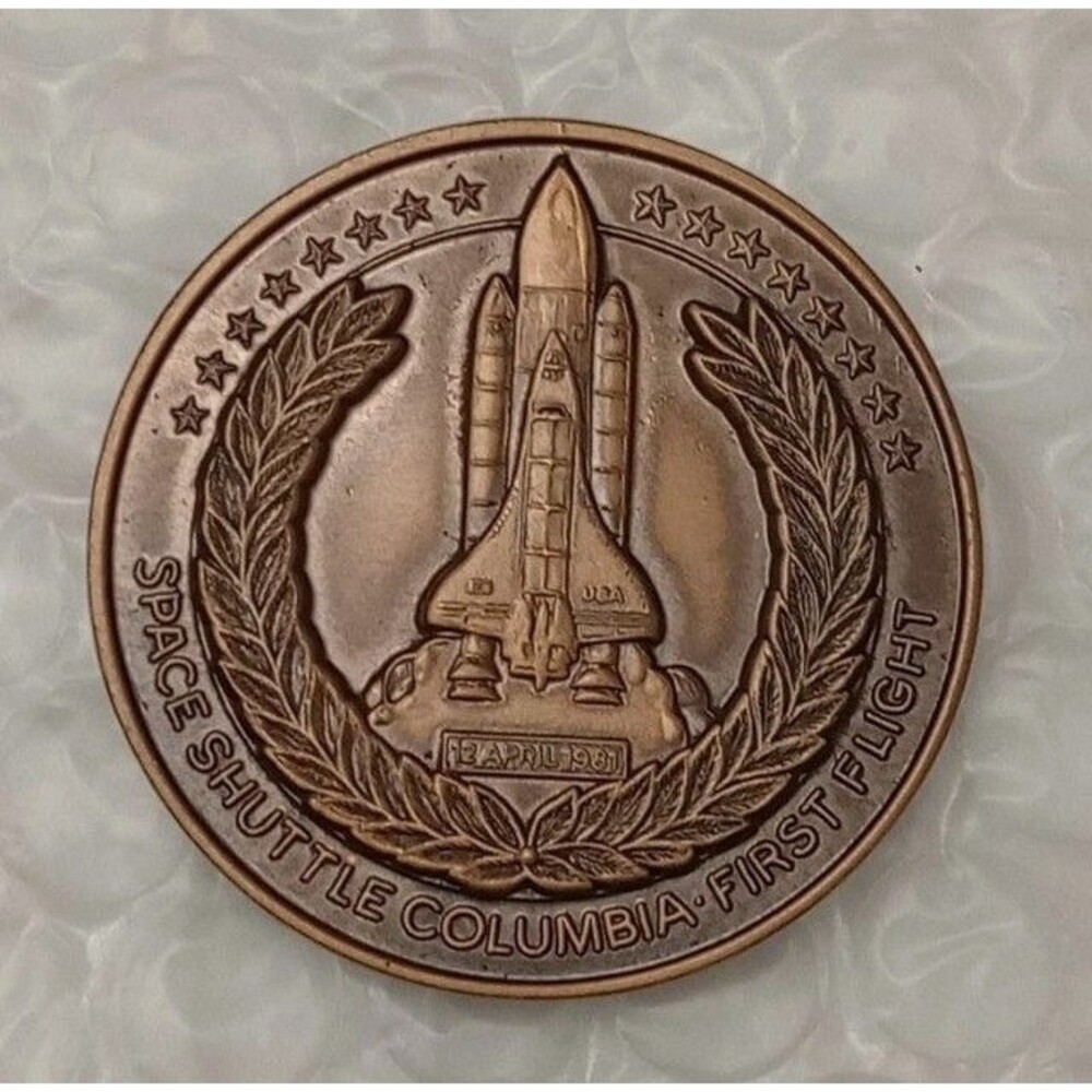 NOS USA~12-Apr-1981~ Space Shuttle Columbia First Flight ~ Challenge Coin/ Medal